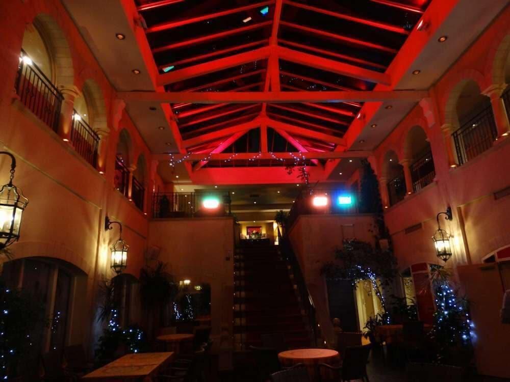 尼尔科特酒店 波尔克斯维尔 外观 照片